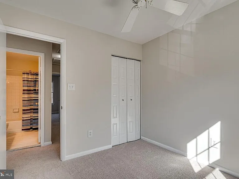 33 Lake Park Ct #965 — Photo 31