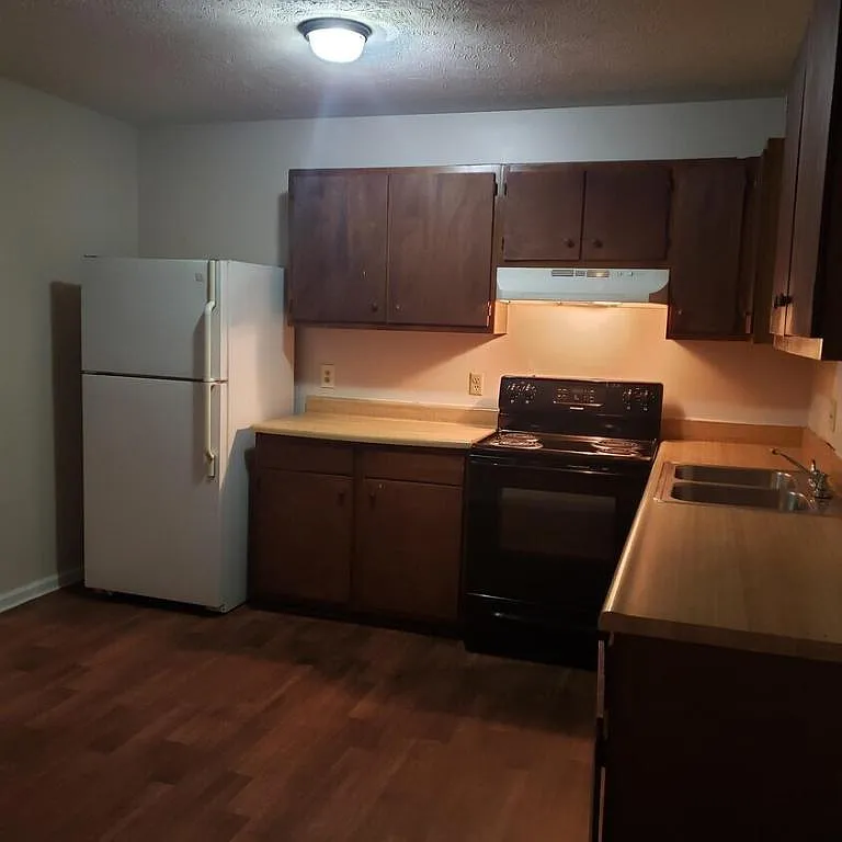5742 Aftonshire Drive — Photo 2