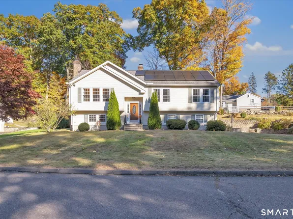 2 Bryan Circle, Seymour, CT 06483