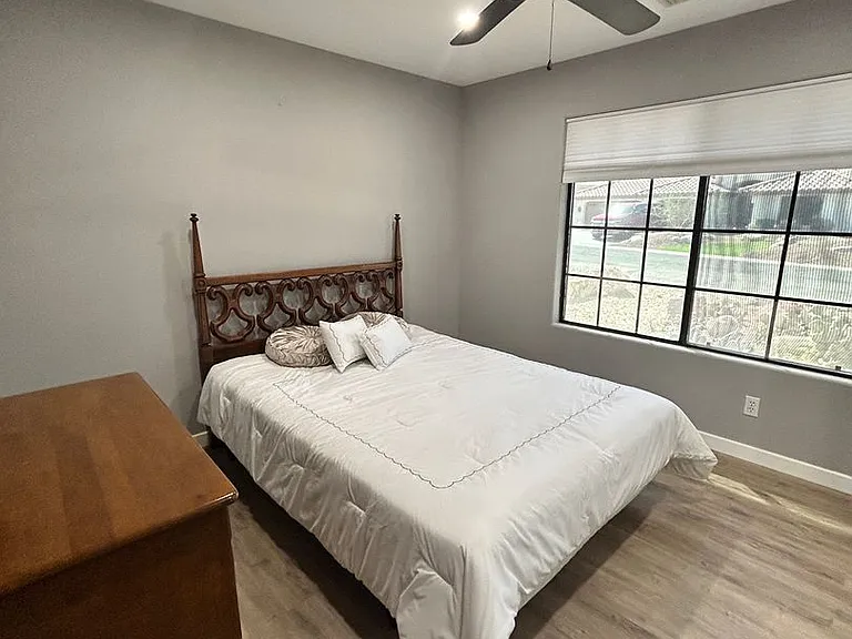 2413 Jacob Row — Photo 21