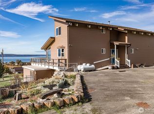 4946 Scurlock Rd, Freeland, WA 98249