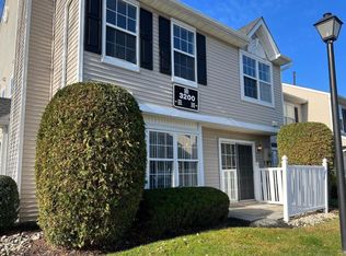 3201 Saxony Dr, Mount Laurel, NJ 08054