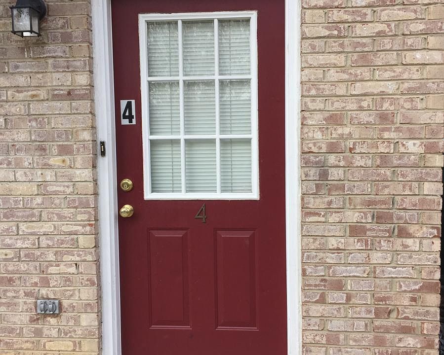 1st image of 103 Manna Dr APT 4