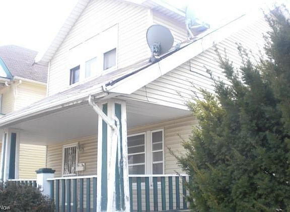 2nd image of 14518 Shaw Ave