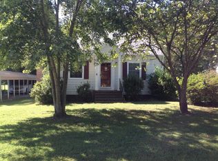6 Mansion Dr, Clarksville, VA 23927