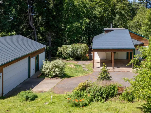21281 S Sweetbriar Rd, West Linn, OR 97068