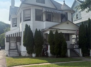 1139 Saint Paul St, Rochester, NY 14621