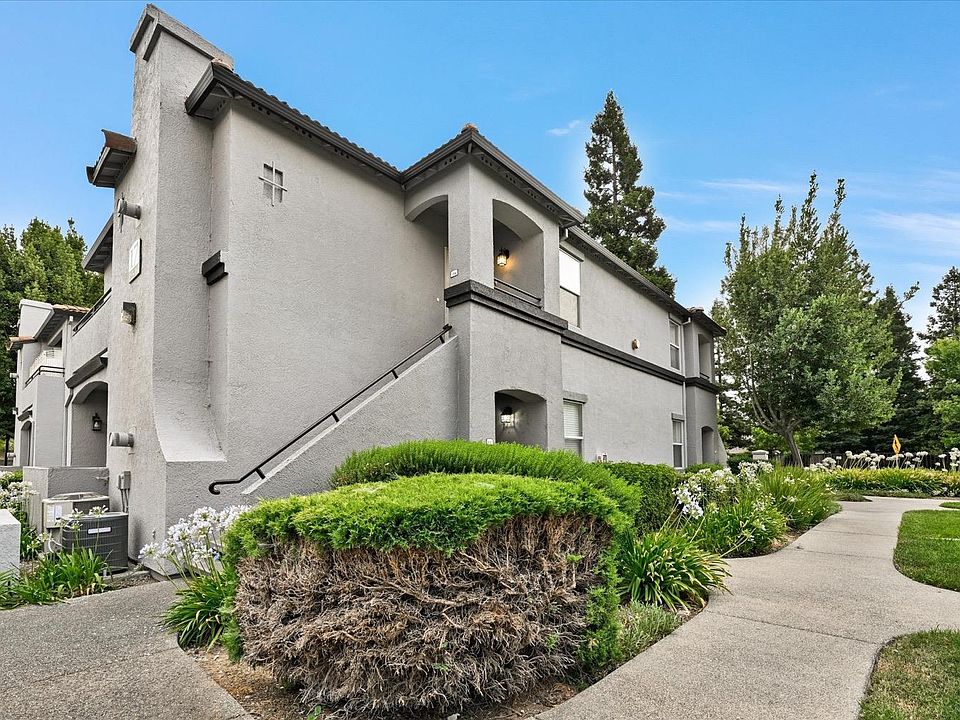 1st image of 5201 Laguna Oaks Dr Unit 158