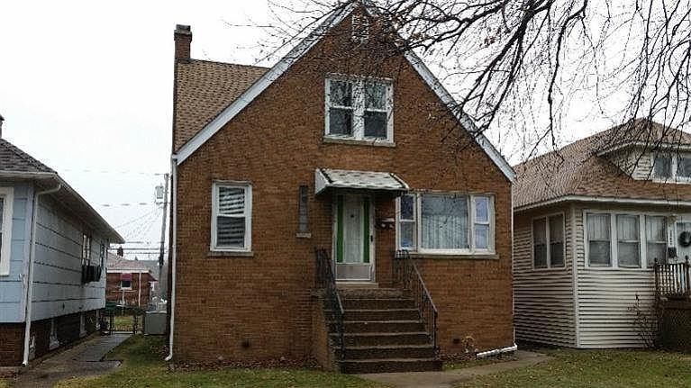 1st image of 2151 Lake Ave