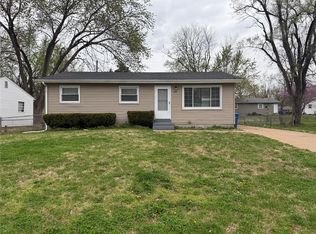 1451 Widefields Ln, Saint Louis, MO