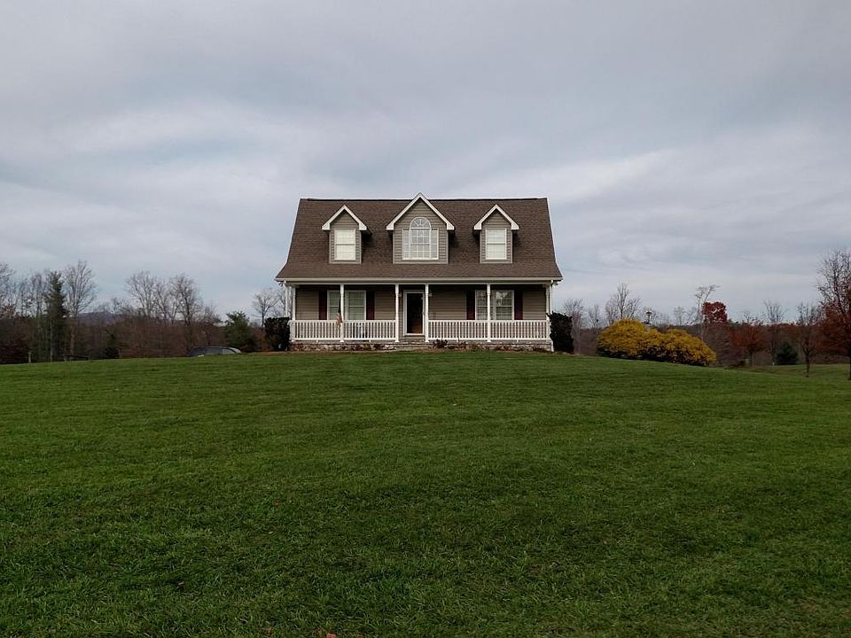 1st image of 71 Roselawn Ln