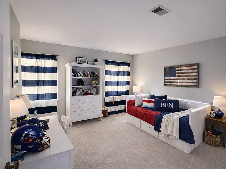 8302 James Robertson Ct — Photo 16