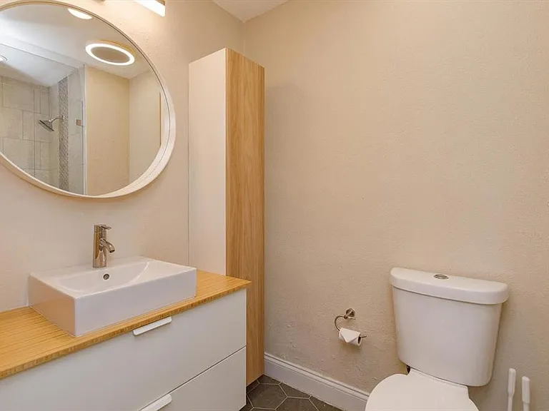 5303 Indian Creek Dr #D — Photo 18