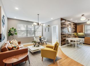 1322 E 62nd St #3E, Chicago, IL 60637