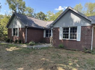 90 P Pool Rd, Cadiz, KY 42211