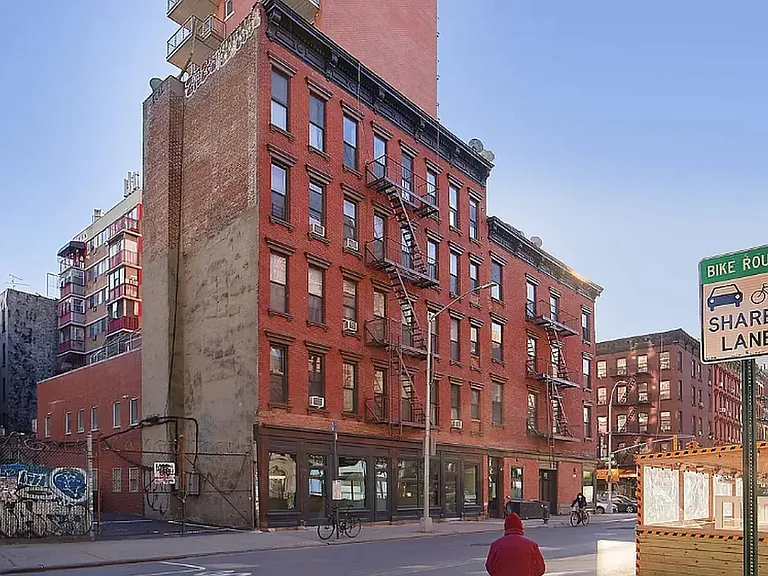 42 Market St #4B — Photo 8