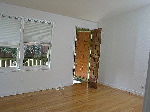 1 Bedroom LR
