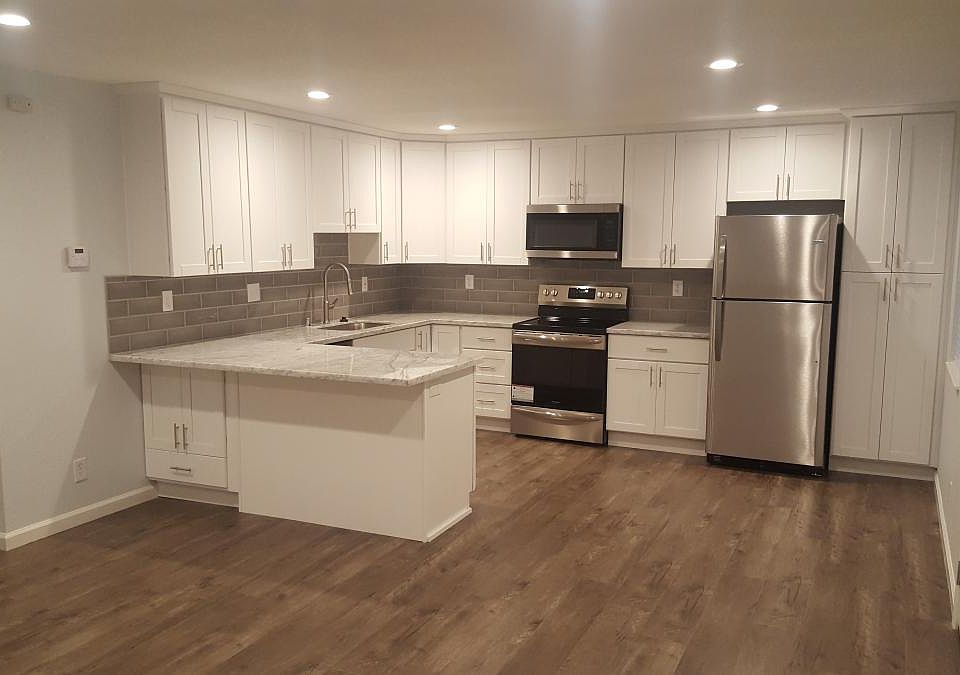1st image of 781 Farm Dr APT 2