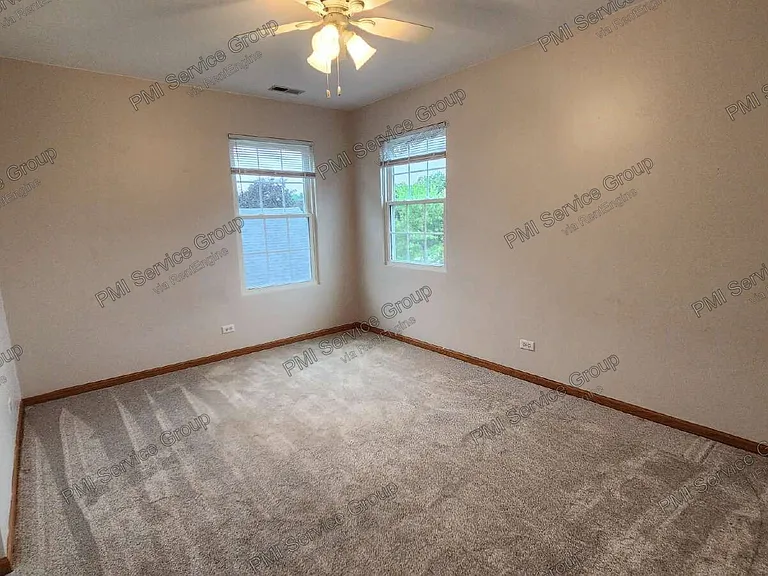 1523 Schumacher Dr — Photo 12