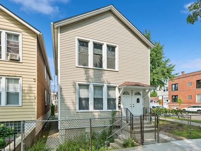 3202 S Emerald Ave, Chicago, IL, 60616