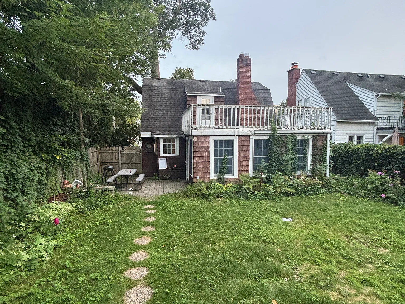 4 bed, 1400 sqft, $3,000 — Photo 4