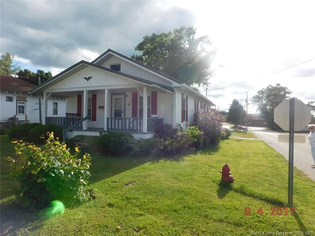 401 Josephine St photo 1