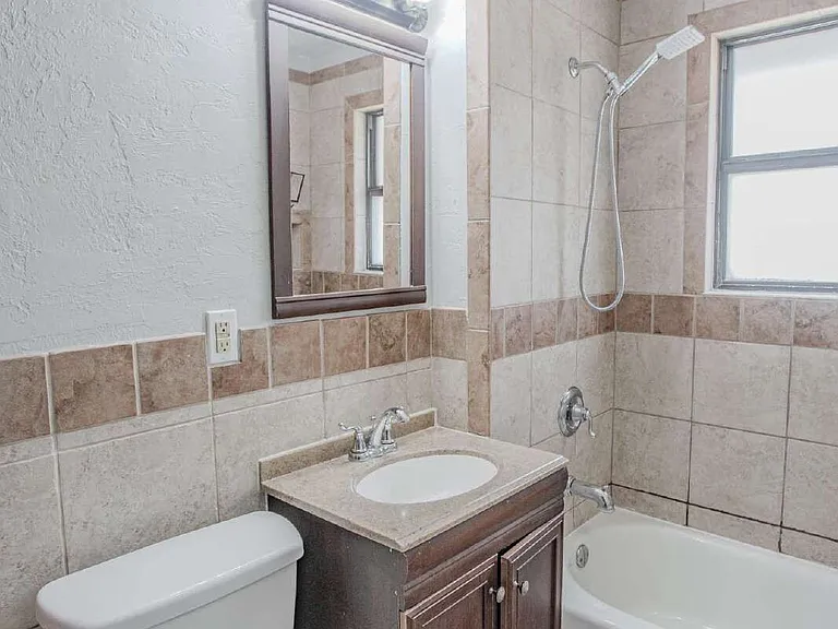 608 N Janeway Ave — Photo 19
