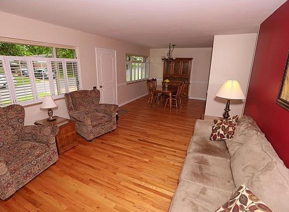5th image of 2640 Belair Ter