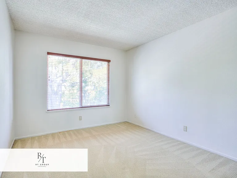 2352 Birch Log Way — Photo 33