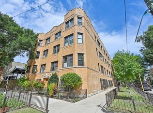 1904 N Drake Ave APT 1A, Chicago, IL 60647