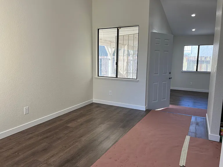 37743 Sulphur Springs Rd — Photo 16