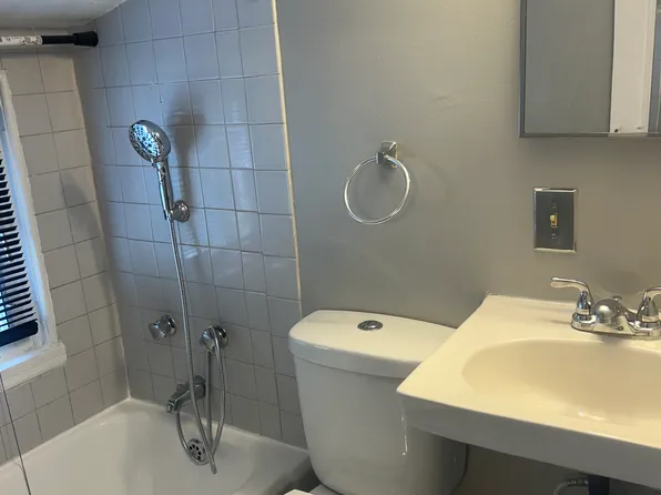 15 1/2 Webster Park Ave, Columbus, OH 43214