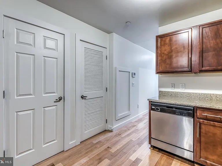 4122 Haverford Ave #2 — Photo 7
