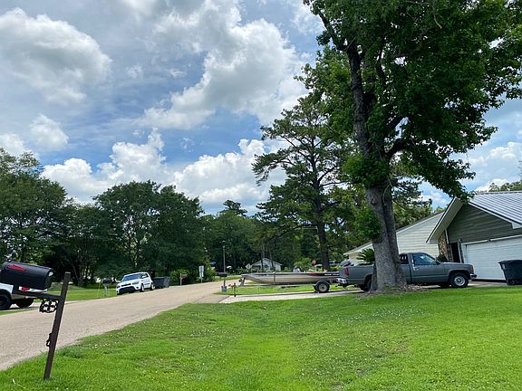 5th image of 7308 Briarplace Dr