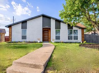 5420 Squires Dr, The Colony, TX 75056