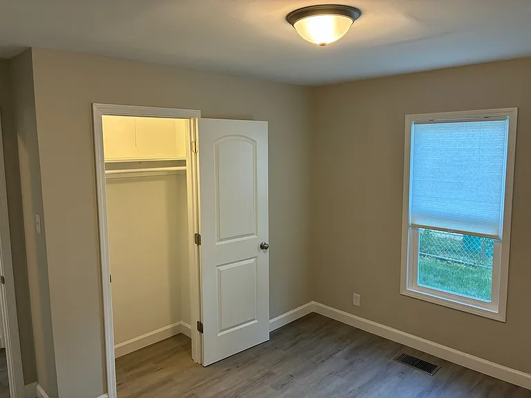 1315 Loral Ave — Photo 19