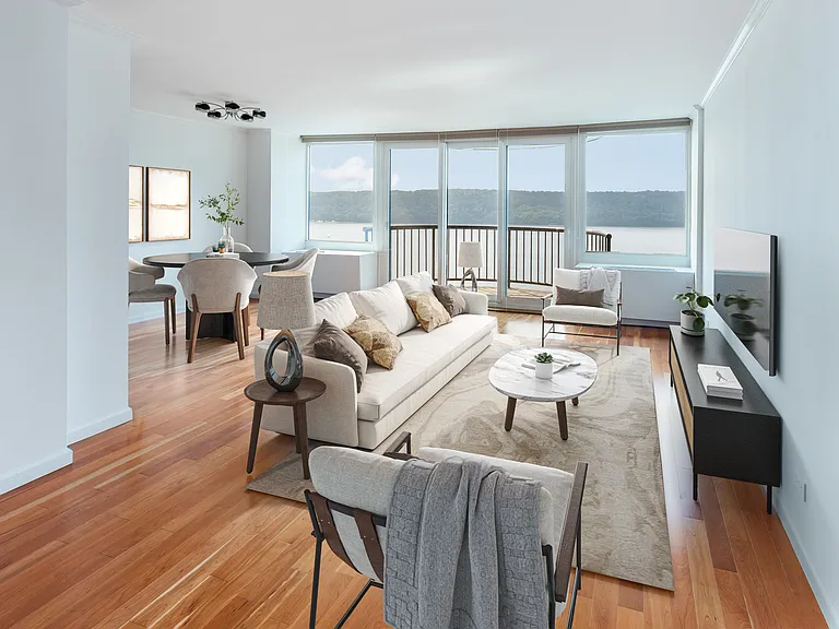 2521 Palisade Ave #11B — Photo 8