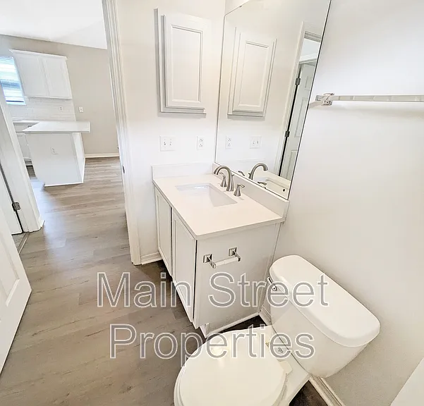 5915 Bilek Dr — Photo 8