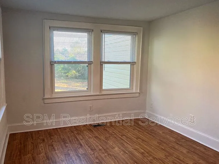 249 N Carolina Ave — Photo 7