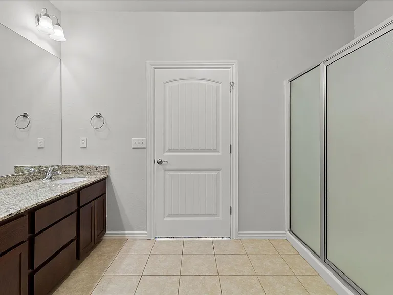 475 S Fretz Ave — Photo 19