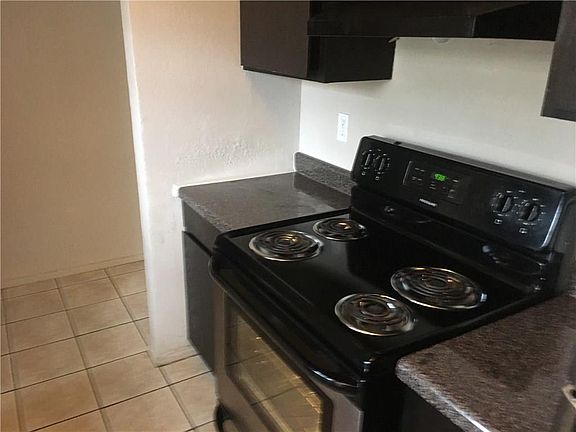 3rd image of 4045 Country Club Dr W