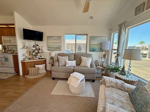 4th image of 10442 N Frontage Rd #294