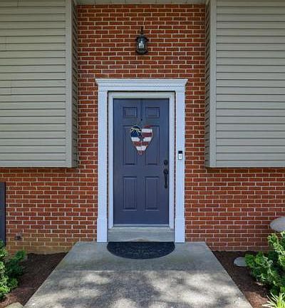 2nd image of 85 Meadow View Dr