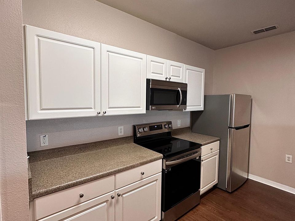 1st image of 1600 Villa Capri Cir APT 306