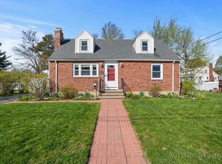 26 Tingley Rd, Braintree, MA 02184