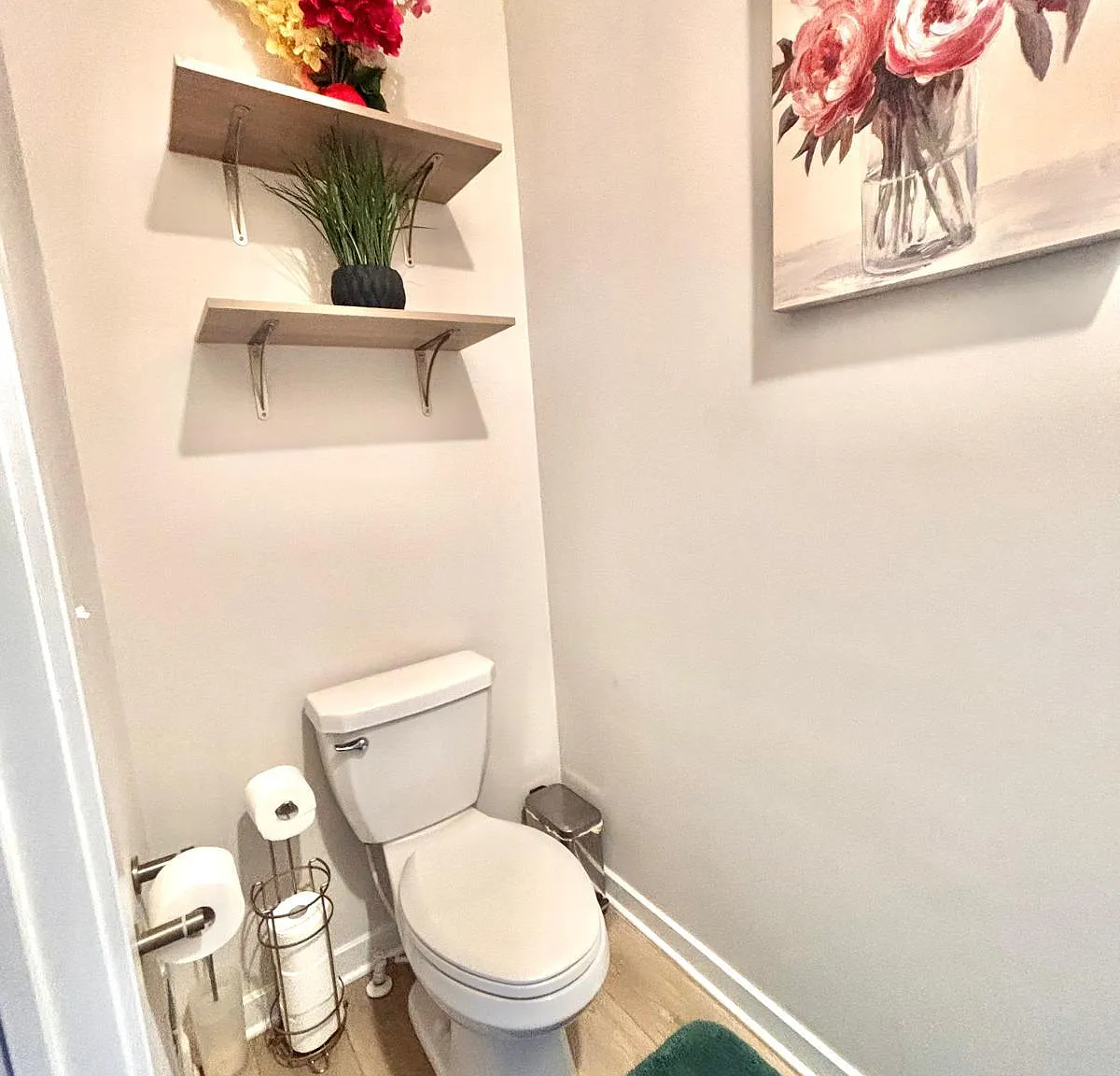3 bed, 2109 sqft, $2,900 — Photo 2