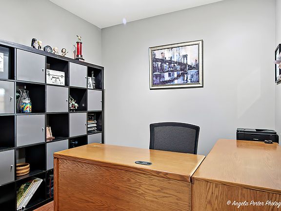 3rd image of 5912 Dublin Ct
