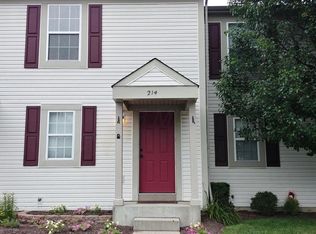 214 Macdougall Ln, Blacklick, OH 43004