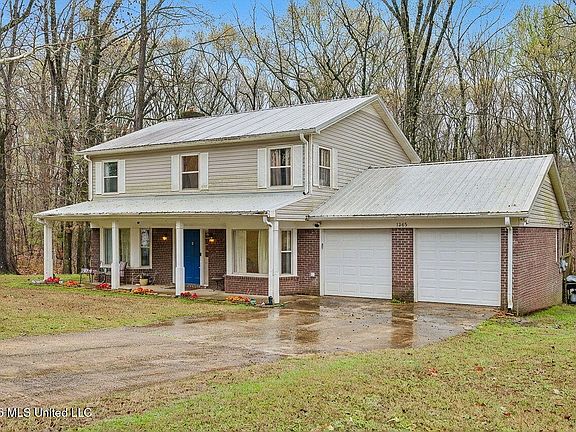 3rd image of 1365 Jo Ann Dr