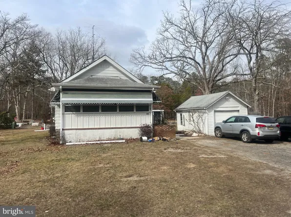 416 Poplar St, Hammonton, NJ 08037